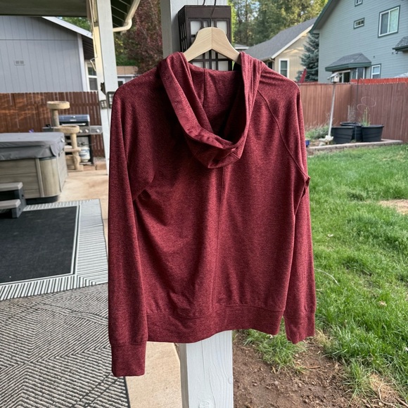 L.L. Bean Cozy Sweatshirt w/ Hood Full Zip Women’s Small Deep Rosewood Heather - Picture 2 of 11